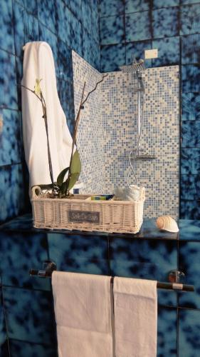 Luxury Triple Room image 3