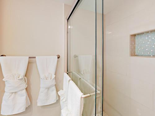 6300 Padre Blvd Condo Unit 877 - image 2