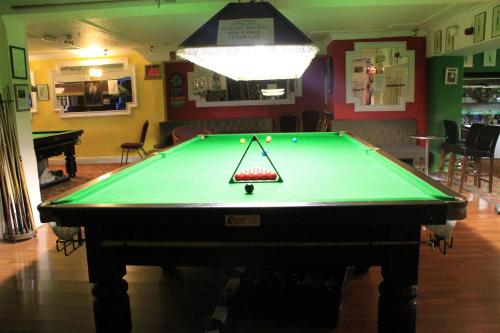 Glastonbury Hotel