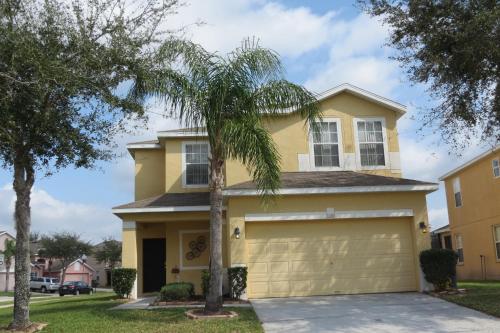 Sandy Ridge Pool Home, Davenport