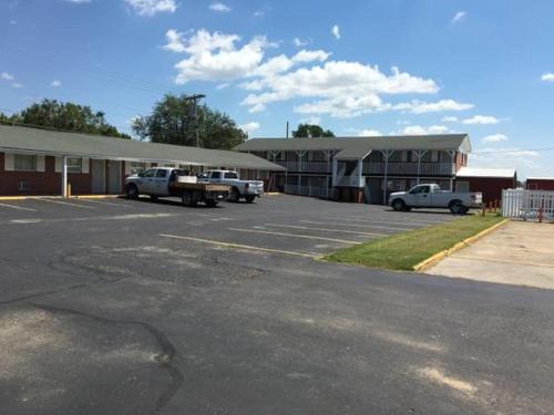 Guest House Motel Chanute - image 6