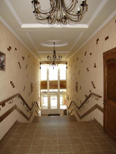 Sloboda Hotel - image 2