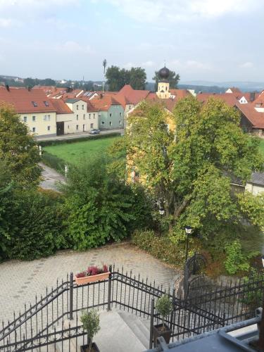 Alter Pfarrhof 5.3km von Pfreimd entfernt