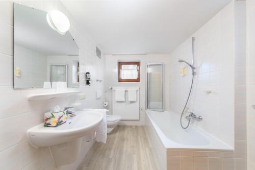 Single Room with Bath