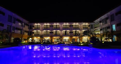 Hotel Oazis, Butuán