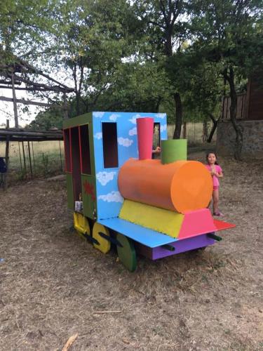 兒童遊樂場, 西尼亞維爾生態酒店 (Sinia Vir Eco Residence) in 梅特雲