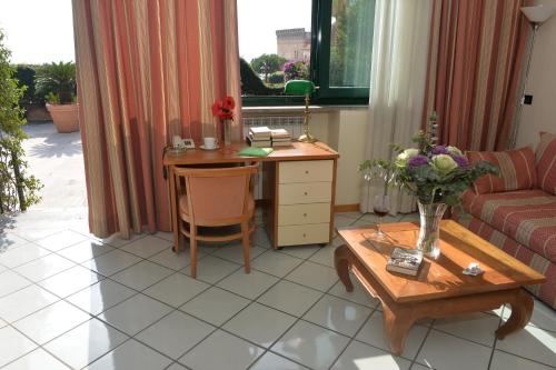 Miramare Residence - image 9