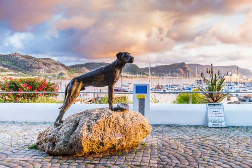 Simon's Town Quayside Hotel