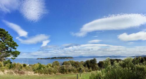 Manfield Seaside Bruny Island