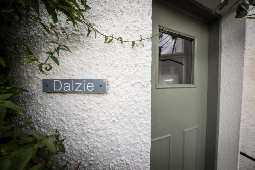 Dalzie - main image