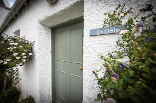 Lochsie Cottage - image 2