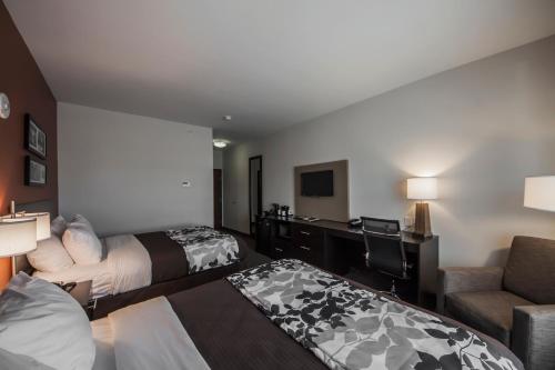 Sleep Inn & Suites Hennessey North