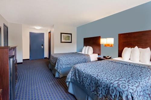 Days Inn by Wyndham Shrewsbury Worcester - image 6