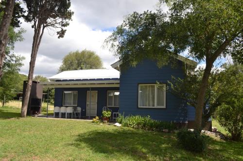2 bedrooms, 6 beds