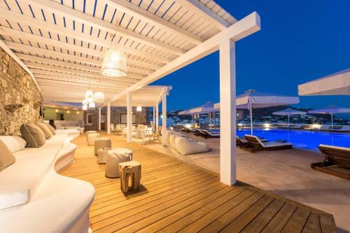 酒吧/高級酒吧, Osom Resort in 阿吉歐尼斯