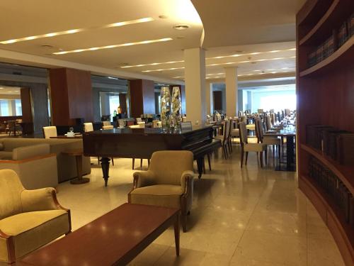 NH Gran Hotel Provincial