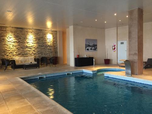 NH Gran Hotel Provincial