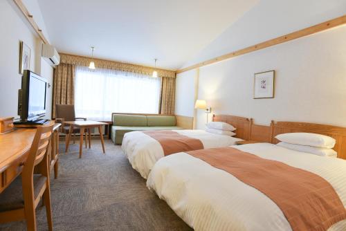 Deluxe Twin Room