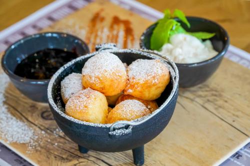 Old Town Boutique Hotel - image 14