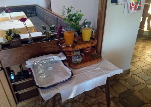Food and beverages, Seepension Smoley in St. Magdalen