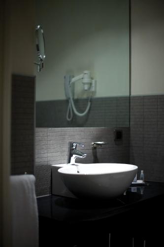 Hotel Ovest - image 2