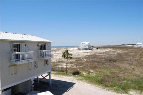 Fort Morgan Townhomes E1