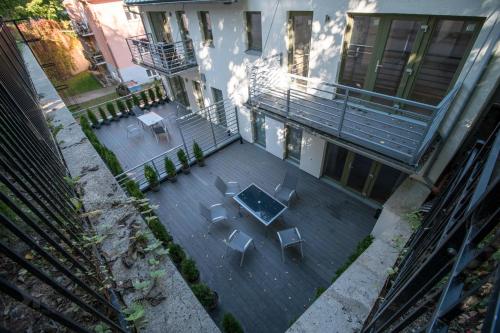 Maria Apartments - image 2