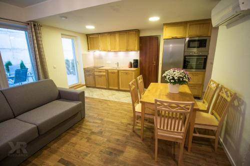 Maria Apartments - image 7