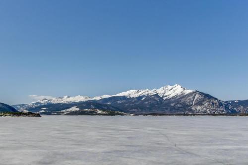 Lakeview Marina Place in Dillon, USA