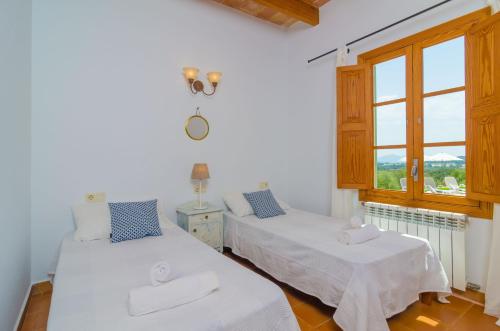 Son Mora - image 3