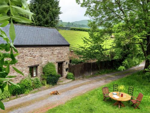Lovely Holiday Home In Crickhowell With Garden, , West Wales