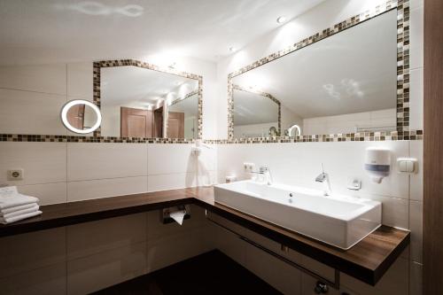 Olympia-Relax-Hotel Leonhard Stock - image 9