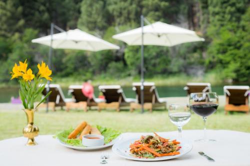 Dārzs, Rio Mel Lodge in Villa Lago Meliquina