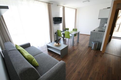 Apartmány Apollon Resort Lednice - image 11