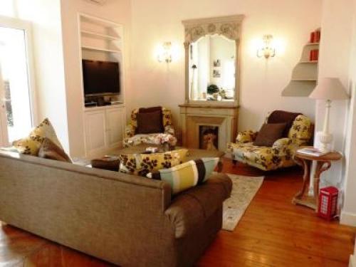 Foto - Beautifully decorated two bedroom apartment in the heart of Cannes five minutes walk from Palais 409