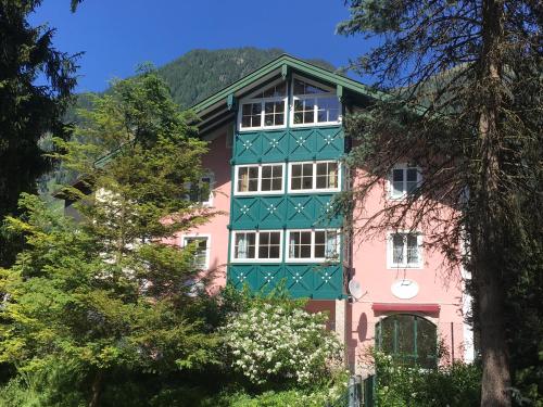 Villa St. Georg - main image