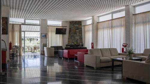 공용 라운지/TV 시청 구역, Kardamili Beach Hotel in 캄포스