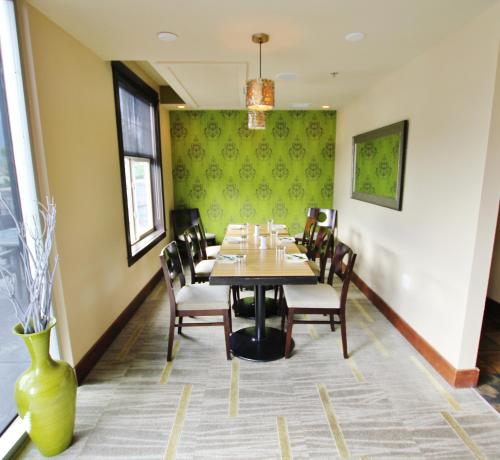 Photo - Silver Creek Lodge