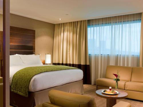 Sofitel London Heathrow - image 4