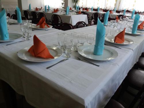 宴會廳, Karisma Kriss in 蘇切維察