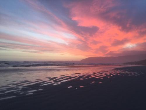 Mosselberg on Grotto Beach photo 3