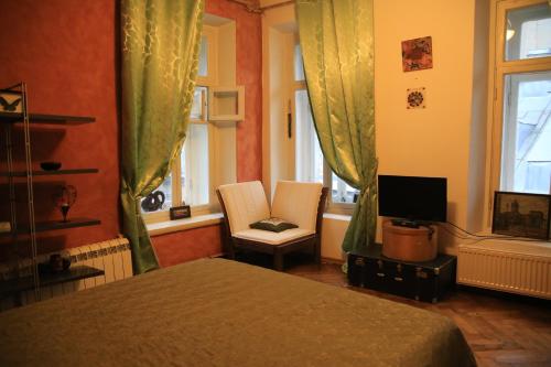 Philisa on Dmitrovskiy - main image