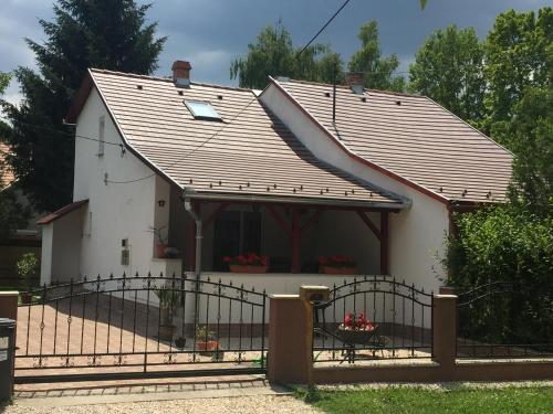  Arborétum, Ferienwohnung in Harkány