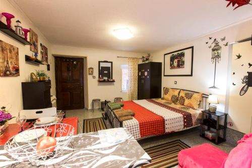 

Studio in Corfu Old Town With Patio