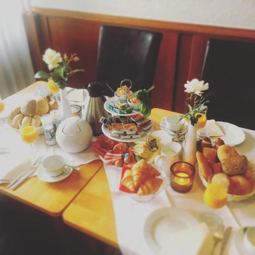 Ēdiens un dzērieni, Hotel am Goetheberg in Obernhof