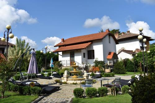 Complex Oazis in Etropole