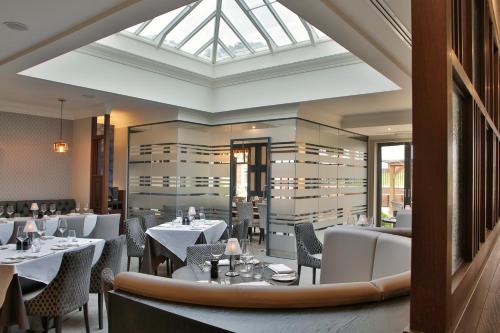 Manor Hotel Solihull, BW Signature Collection - 레스토랑