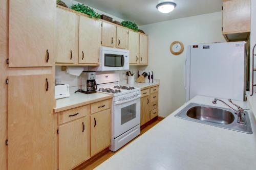 Creekside at Kingswood - image 10