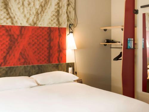 Ibis Wavre Brussels East - image 4