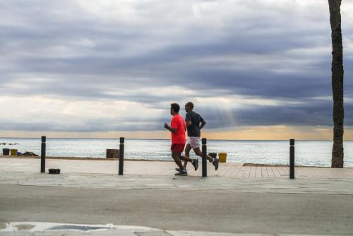 Sea Hostel Barcelona - image 11